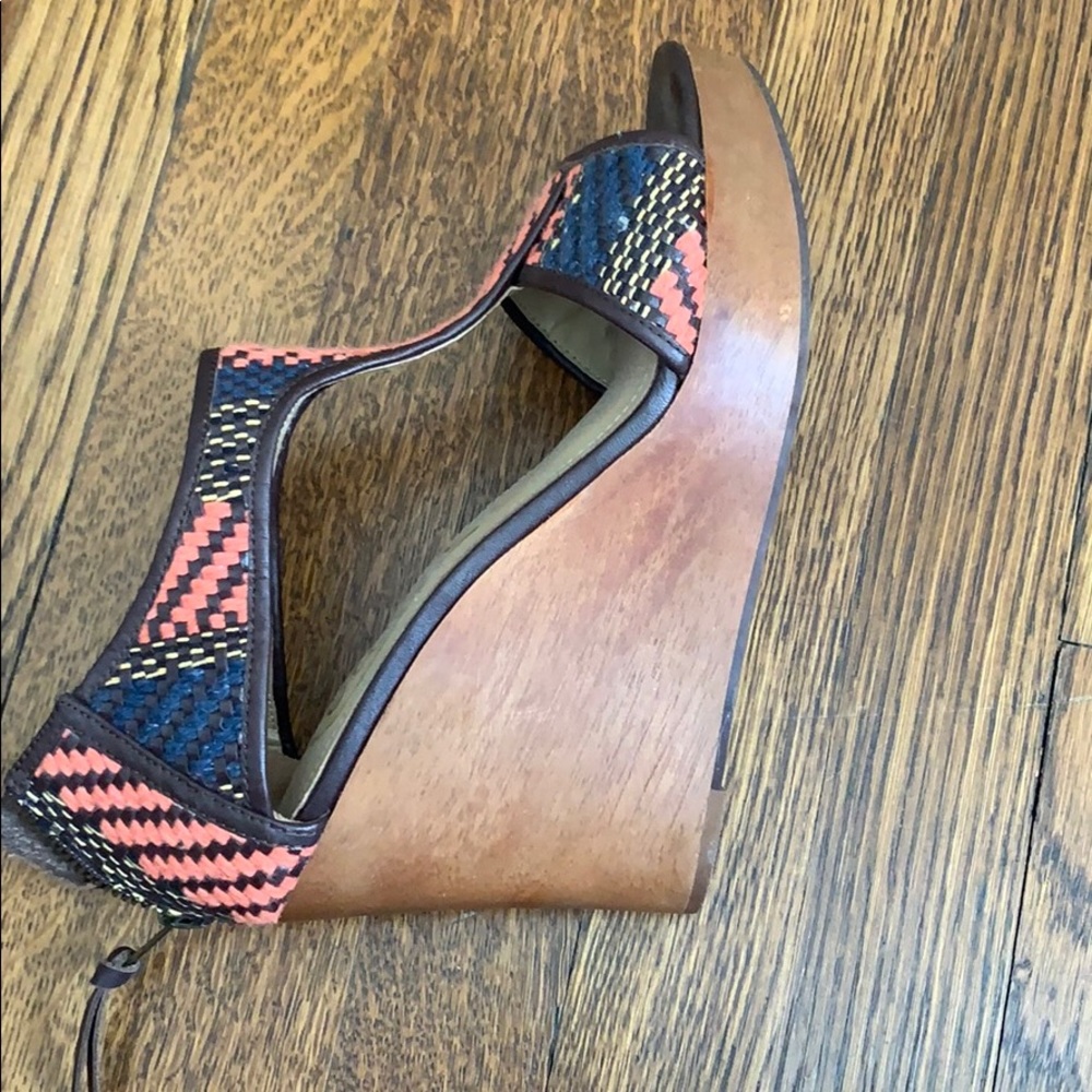 Heels - Picture 6 of 6